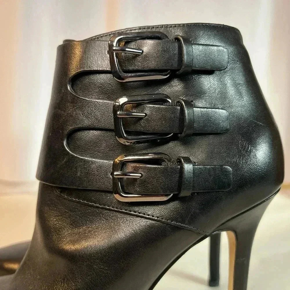 EUC MICHAEL KORS ANKLE BOOT BLK SZ 6M LEATHER 3 BUCKLE ZIPPER 3 IN STILETTO - Picture 7 of 15